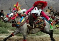   праздник скачек в тибете